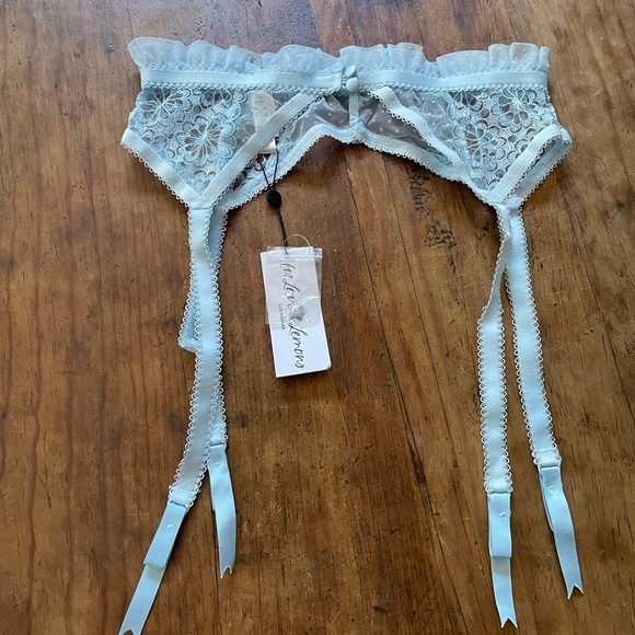 For Love & Lemons Daisy Garter Belt - Picture 4 of 4